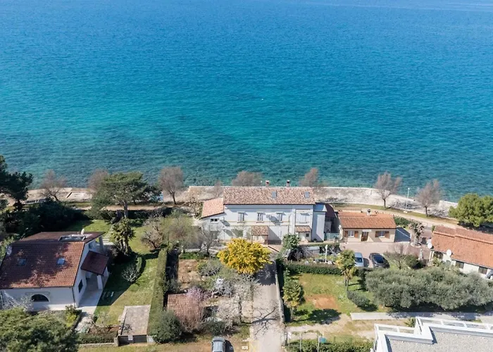 Casa Bugarin بيت للعطل بوريتش