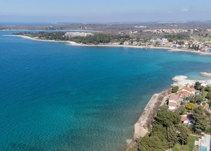 Casa Bugarin بيت للعطل بوريتش